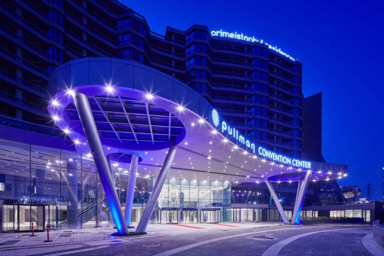 Hotel Pullman İstanbul Airport and Convention Center Nerede, Nasıl Giderim?